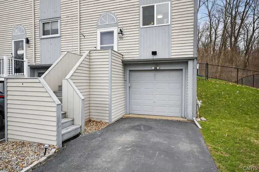 147 Iron Oak Circle, Liverpool, NY 13088 - #2