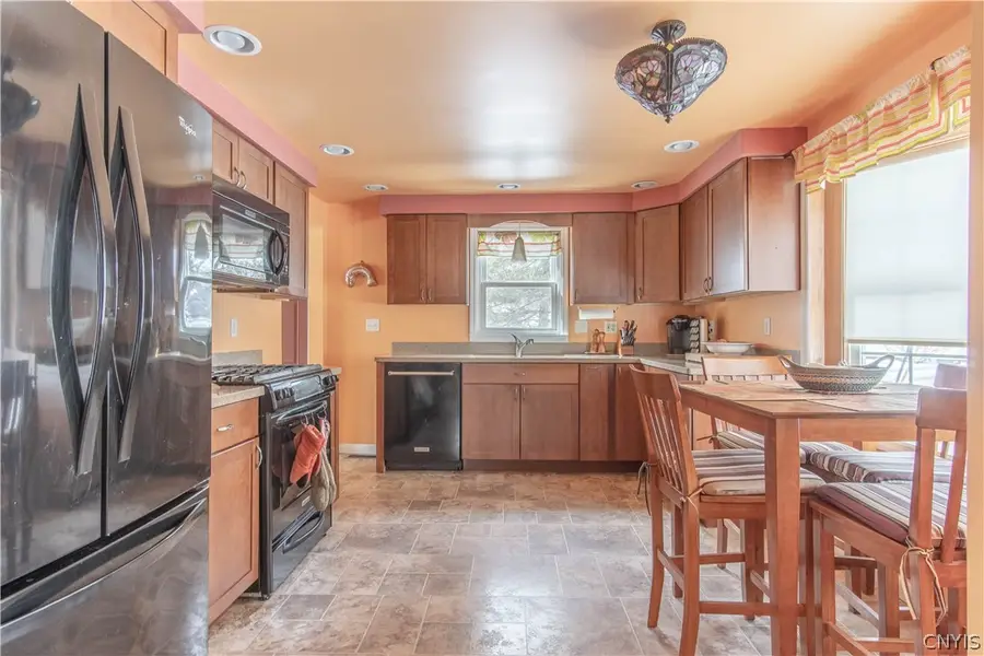 231 Harewood Avenue, Watertown, NY 13601 - #3