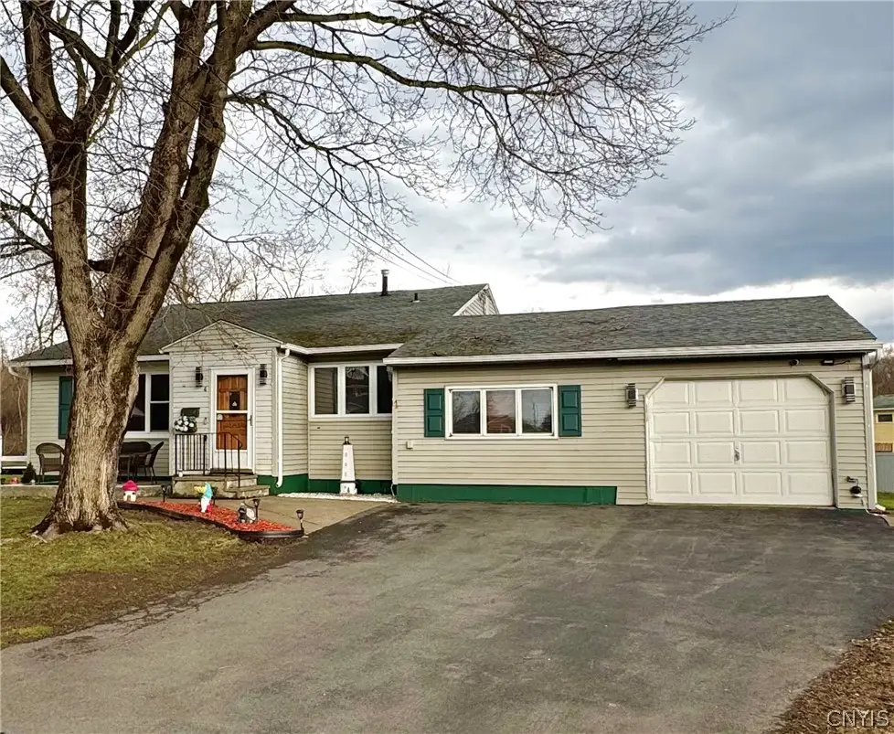 4 Theresa Court, Utica, NY 13502 - #1