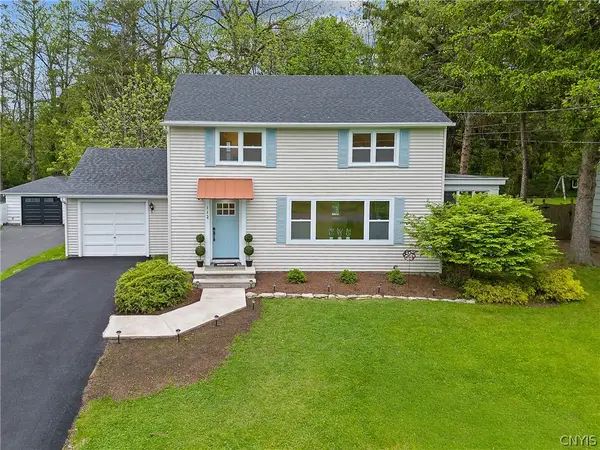 112 Concord Place, Fayetteville, NY 13066