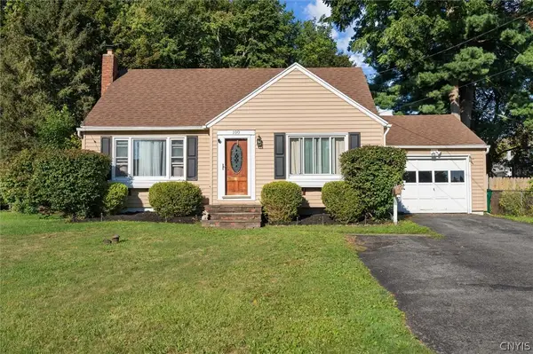 100 Keith Drive, Syracuse, NY 13212