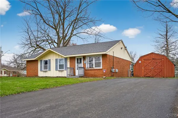 326 Idlewood Boulevard, Baldwinsville, NY 13027