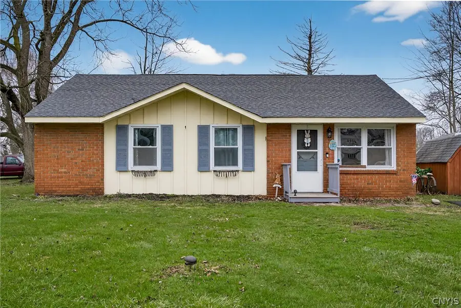 326 Idlewood Boulevard, Baldwinsville, NY 13027 - #2