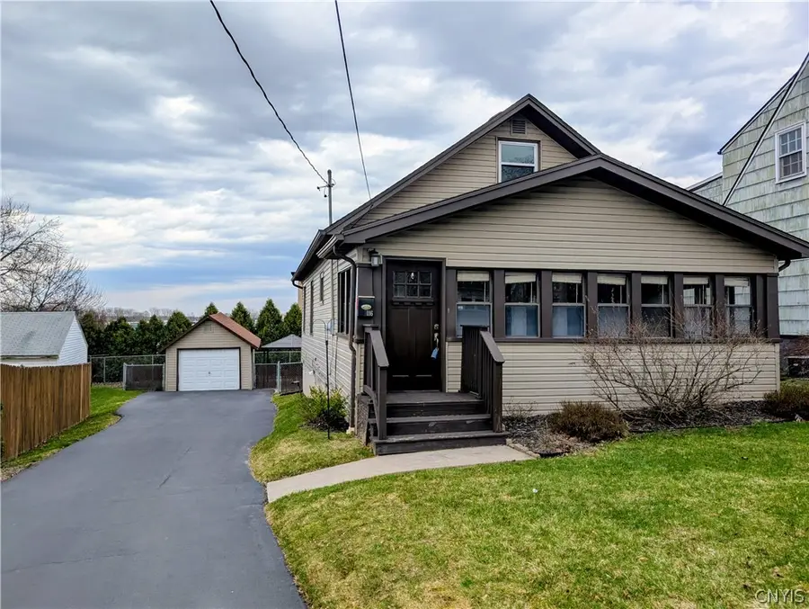116 Berwick Road N, Syracuse, NY 13208 - #2