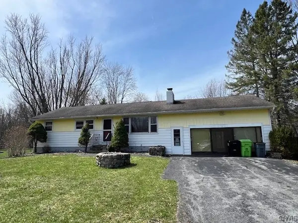 7167 Fremont Road, East Syracuse, NY 13057