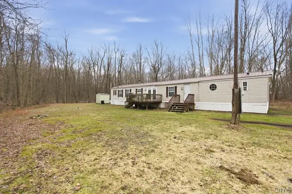 1541 County Route 7, Oswego, NY 13126