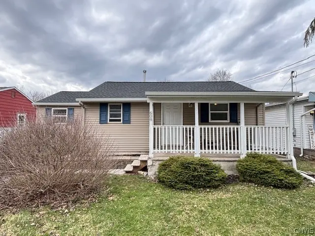 608 Cain Street, Chittenango, NY 13037 - #2