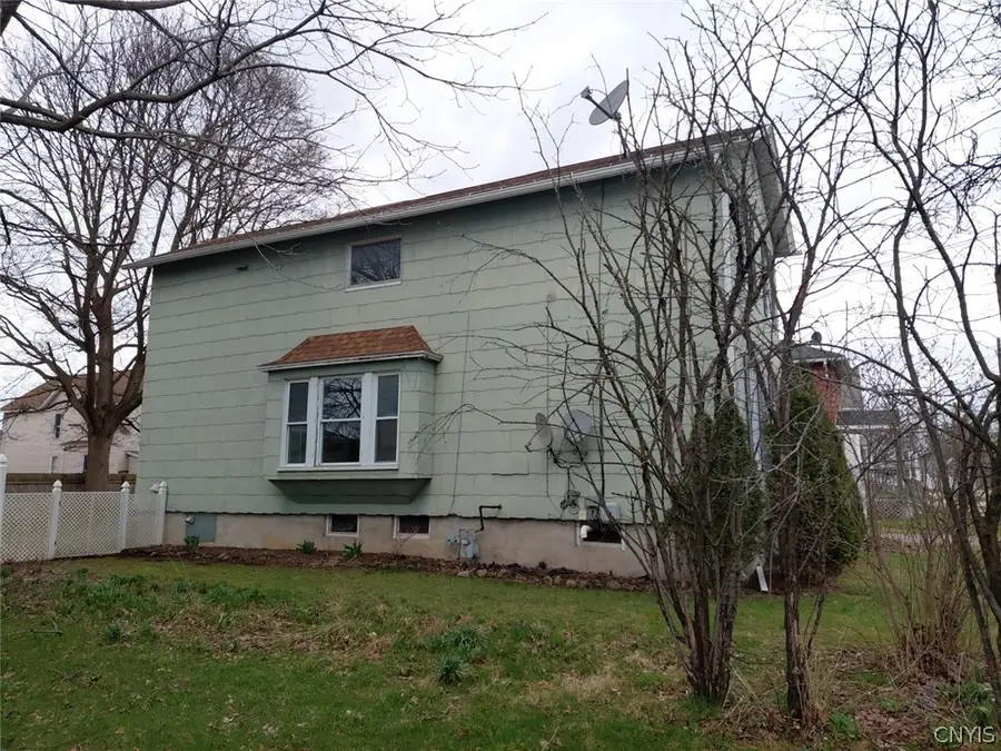 5 Howard Street, Auburn, NY 13021 - #2