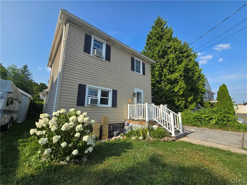 5 Lafayette Place, Auburn, NY 13021 - #1