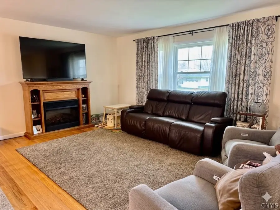 733 W Embargo Street, Rome, NY 13440 - #3