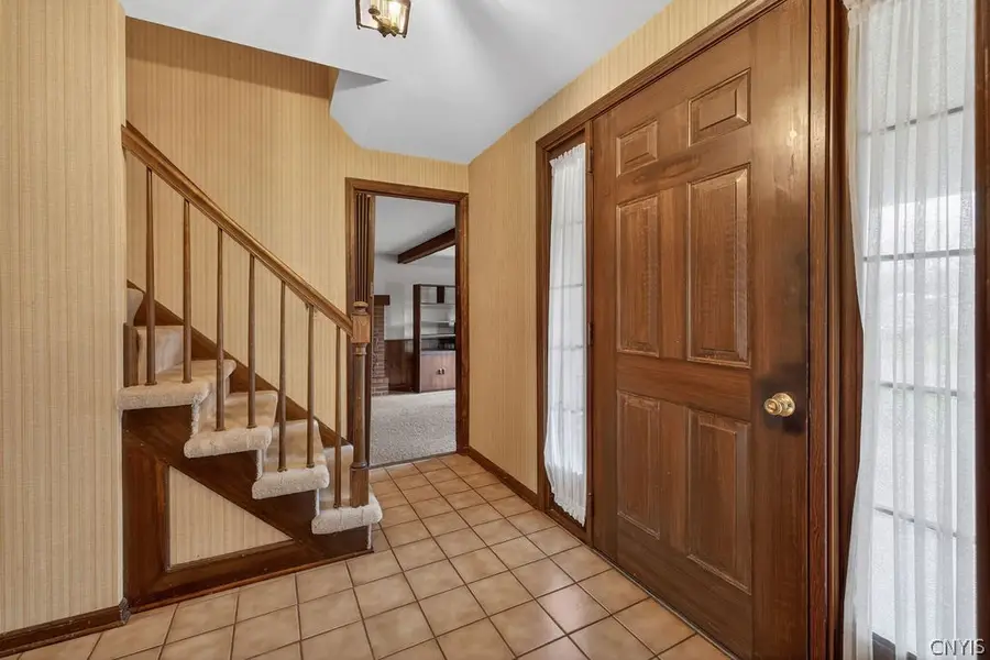 110 Kaymar Drive, Syracuse, NY 13212 - #3