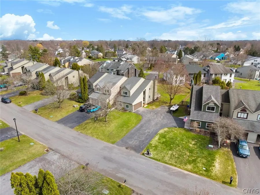 8243 Honeysuckle Drive, Liverpool, NY 13090 - #2