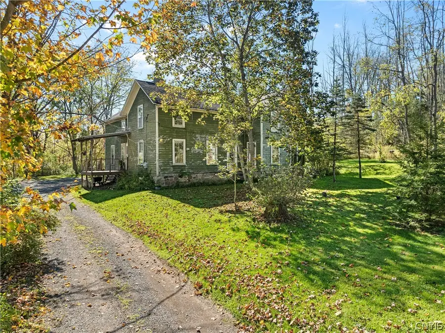1524 Old Seneca Turnpike, Skaneateles, NY 13152 - #2