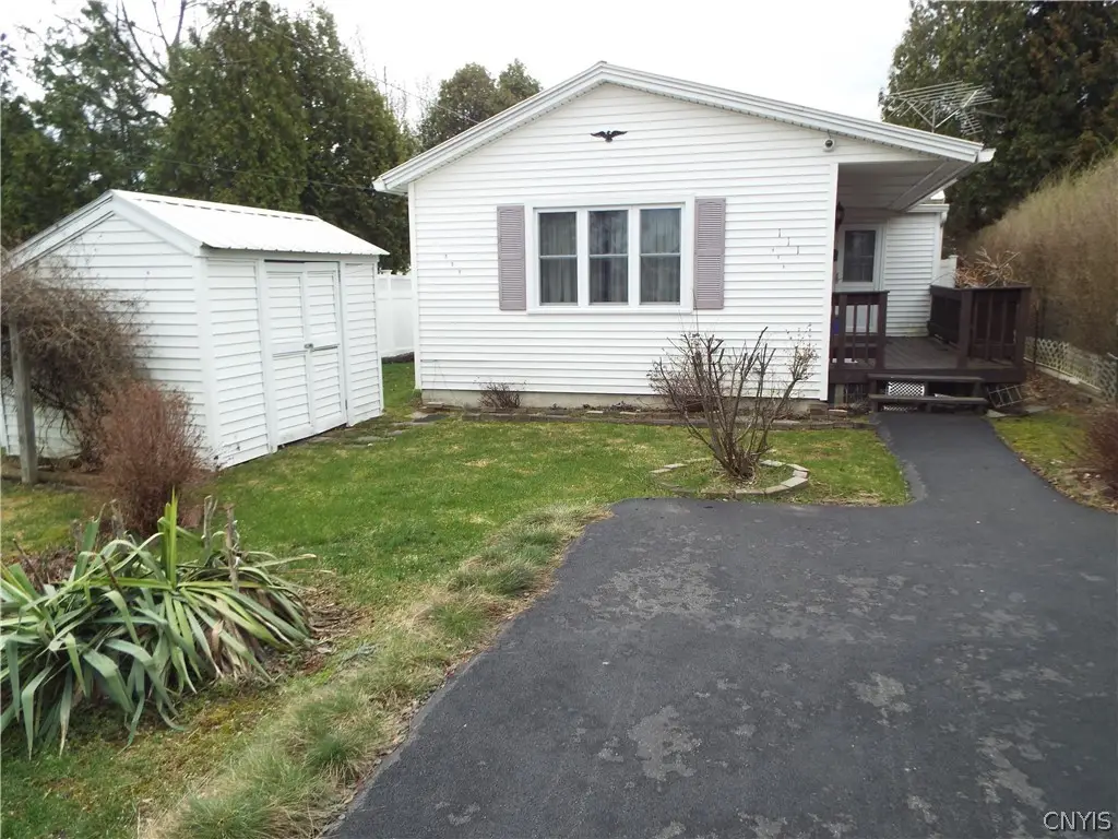 111 Bennett Street, East Syracuse, NY 13057 - #1