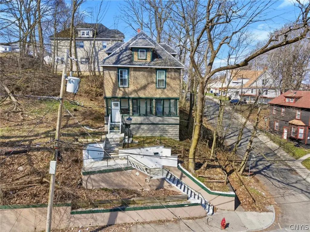 412 S Beech Street, Syracuse, NY 13210 - #1