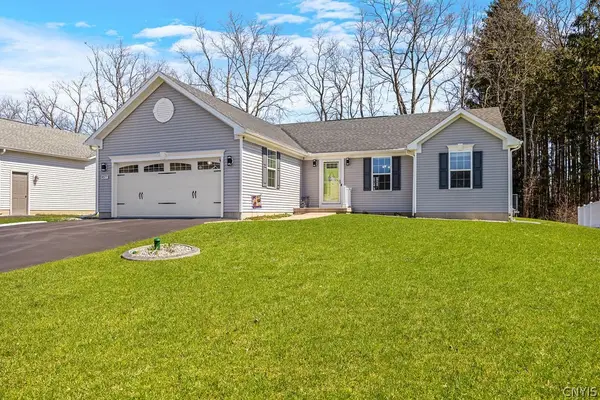 8577 Cobalt Drive, Cicero, NY 13039