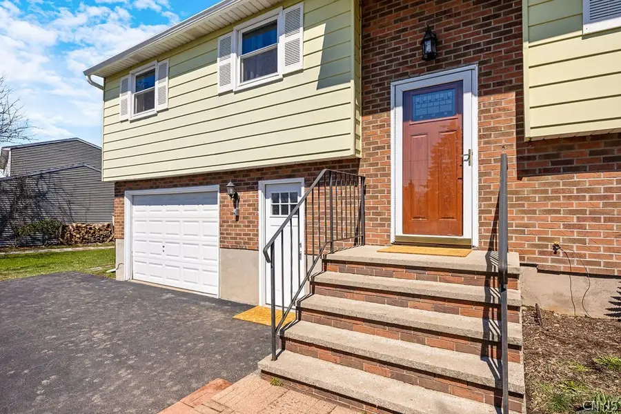 4840 Odonnell Street, Liverpool, NY 13088 - #2