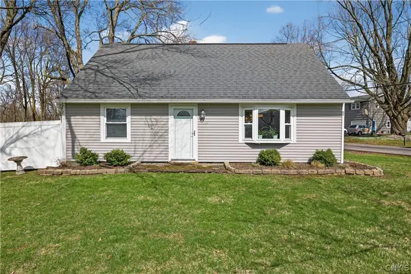 1214 Cold Springs Road, Liverpool, NY 13088