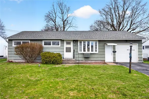 209 Lynnhaven Drive, Syracuse, NY 13212