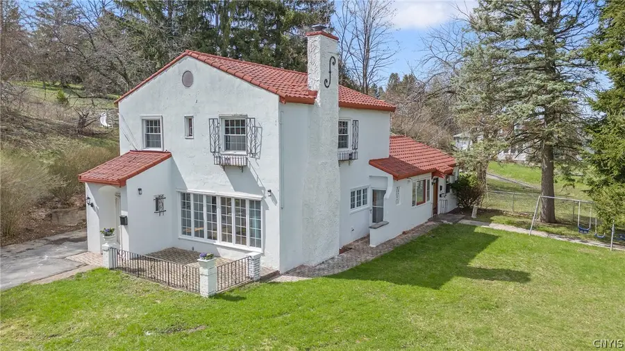 799 Woods Road, Syracuse, NY 13209 - #2