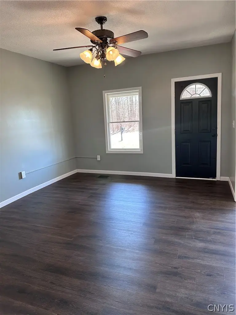 1204 Middle Road, Oswego, NY 13126 - #3