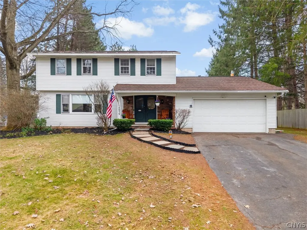 4059 Pawnee Drive, Liverpool, NY 13090 - #1