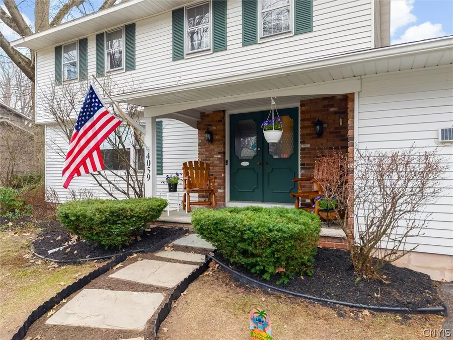 4059 Pawnee Drive, Liverpool, NY 13090 - #2