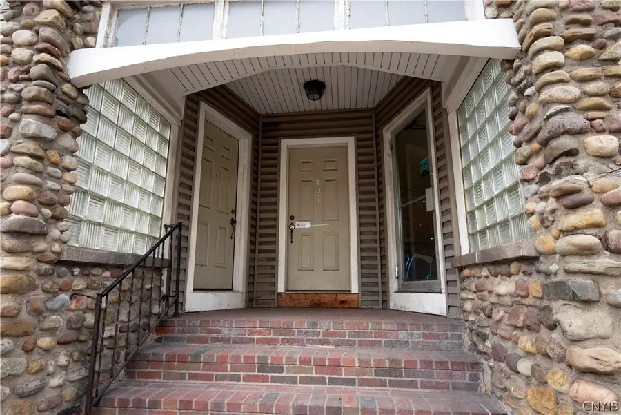 471 Main Street, New York Mills, NY 13417 - #2