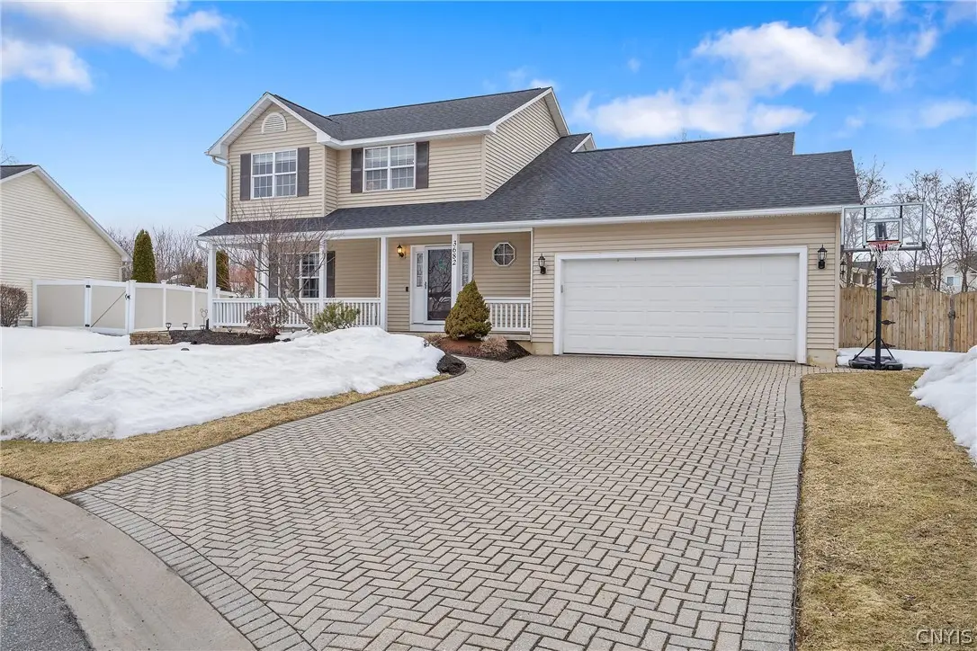 3682 Junco, Liverpool, NY 13090 - #1
