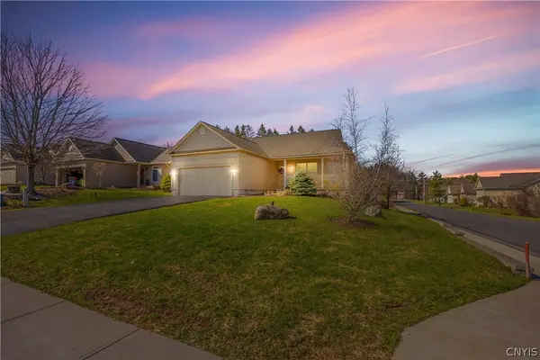 2 S Village Drive, Cazenovia, NY 13035