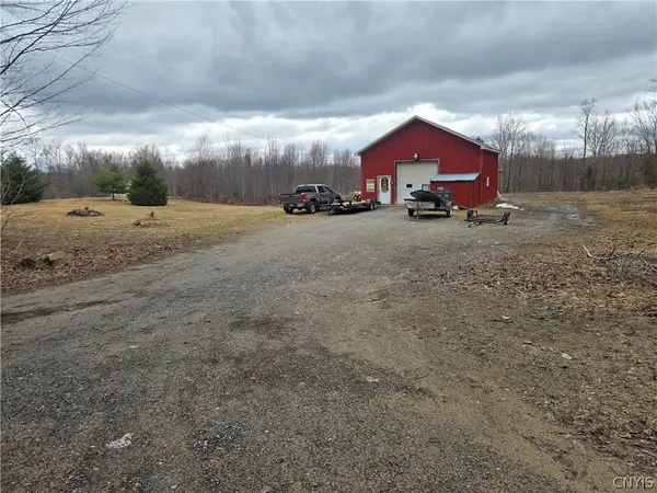 1290 Dairy Hill Road, Newport, NY 13416