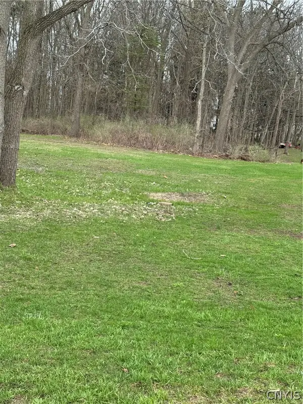 7356 Buckley Road, Syracuse, NY 13212