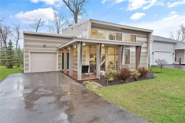 100 Xavier Circle, Syracuse, NY 13210