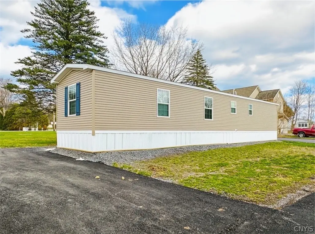 608 Kilkenny Drive, Utica, NY 13502 - #1