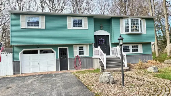 20 Hickory Drive, Pennellville, NY 13132