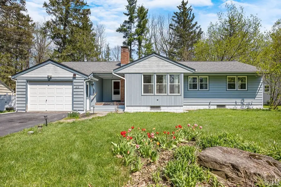 208 Concord Place, Fayetteville, NY 13066 - #3