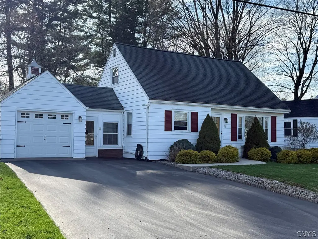 8 Janet, New Hartford, NY 13413 - #1