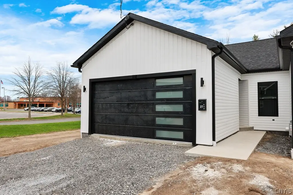 27 Elm Street, Phoenix, NY 13135 - #1