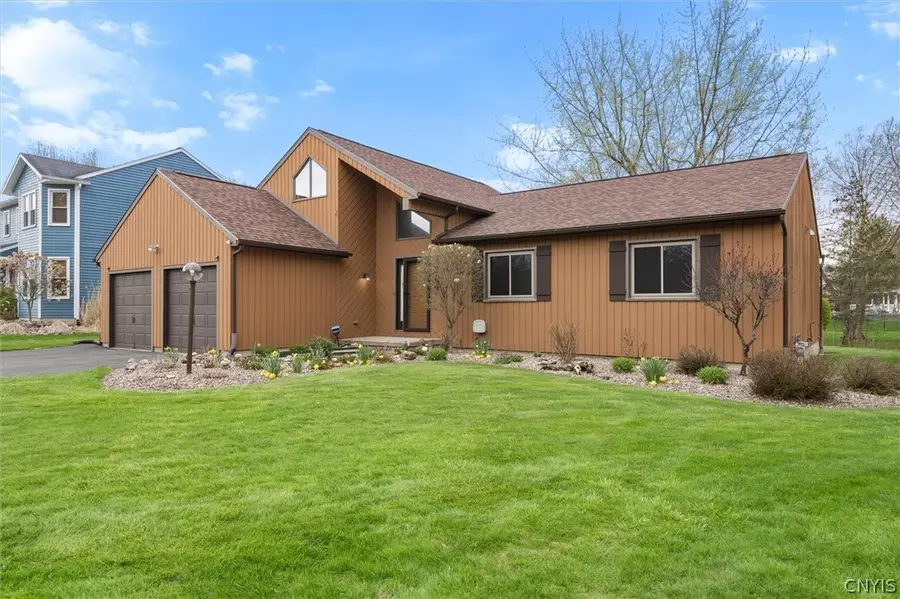 6304 Hardwood Lane, Cicero, NY 13039 - #2