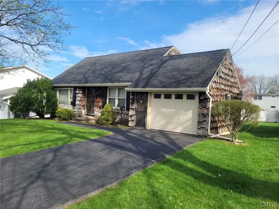 114 Skyview Drive, Liverpool, NY 13088 - #2