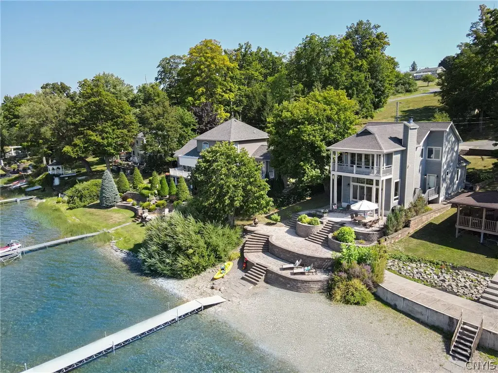 367 Waters Edge, Auburn, NY 13021 - #1