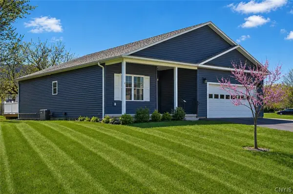 122 Pebblestone Drive, Chittenango, NY 13037