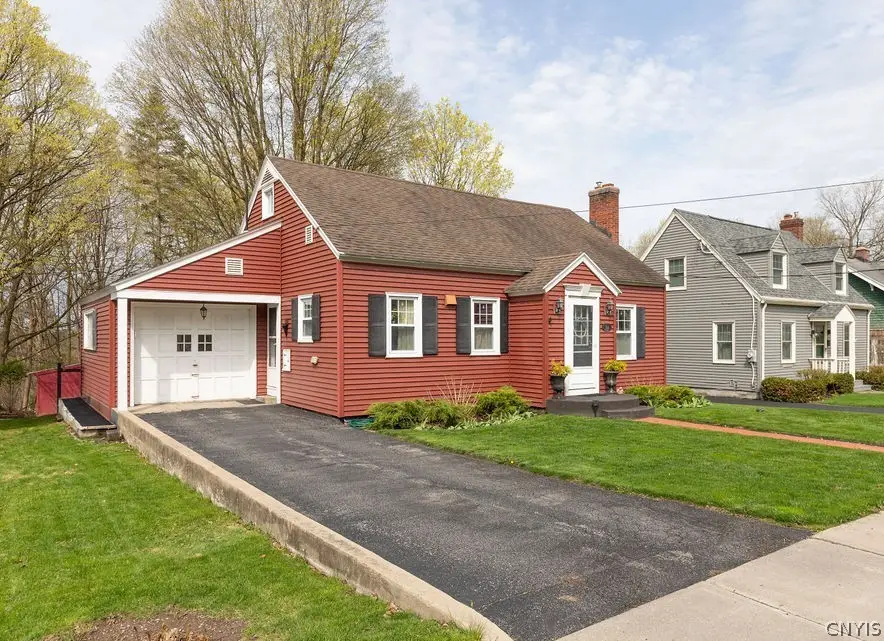 504 Walnut Street, Fayetteville, NY 13066 - #2