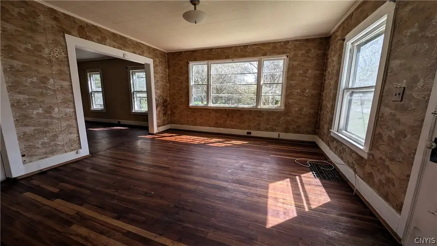 412 Edgerton Street, Minoa, NY 13116 - #2