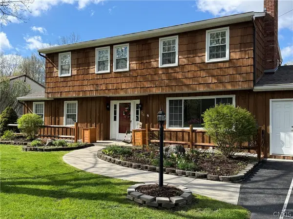 136 Cedar Heights Drive, Jamesville, NY 13078