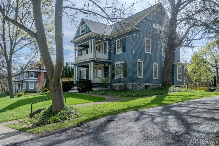 10 Brattle Road, Syracuse, NY 13203 - #2