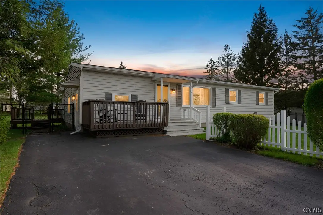 24 Saint Anthony Street, Auburn, NY 13021 - #1