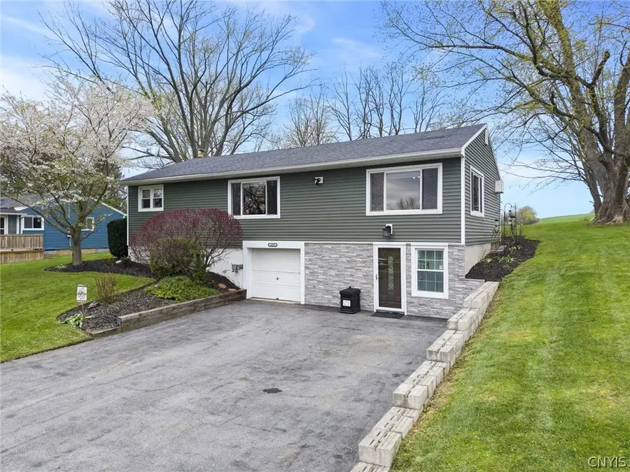 3275 Cottle Road, Weedsport, NY 13166 - #3