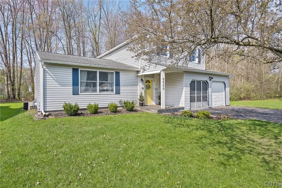 5550 Taormina Drive, Clay, NY 13041 - #2