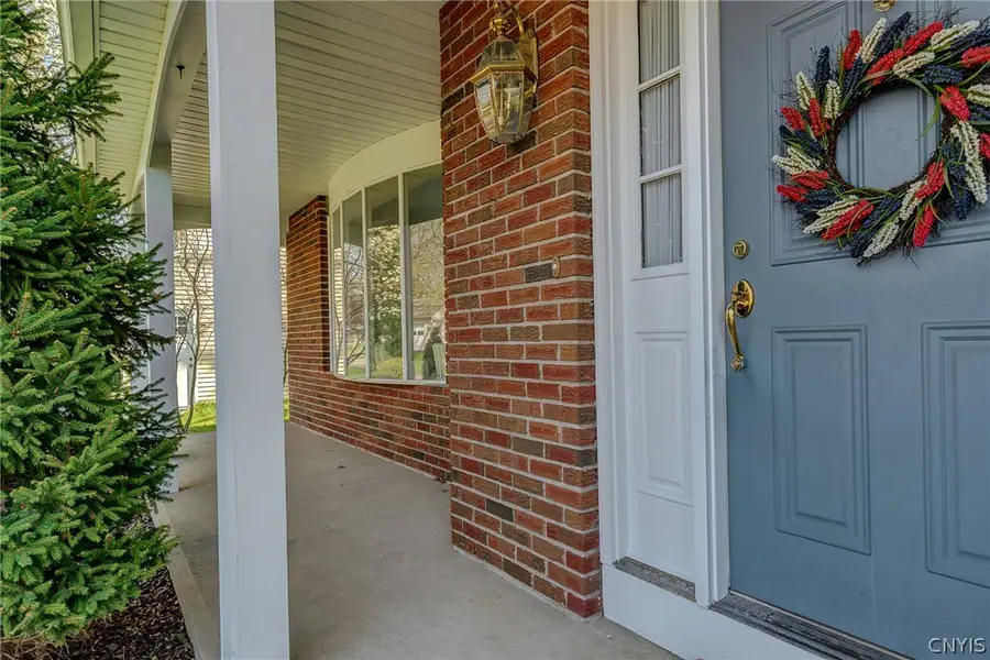 4246 Lucan Road, Liverpool, NY 13090 - #2